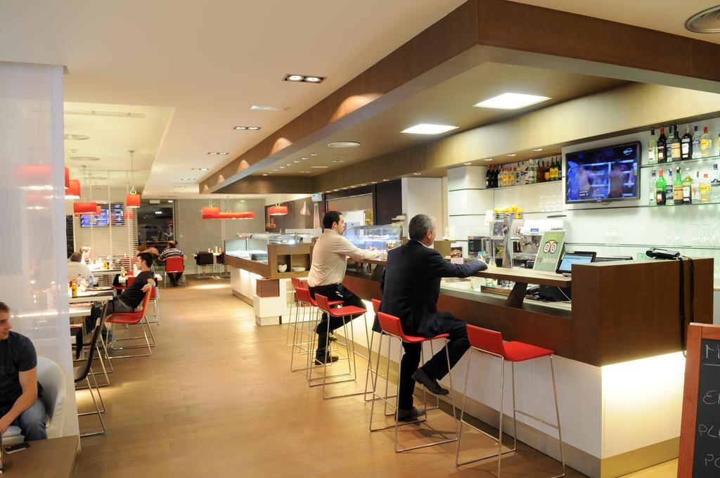 Ibis Budget 레이다 외부 사진