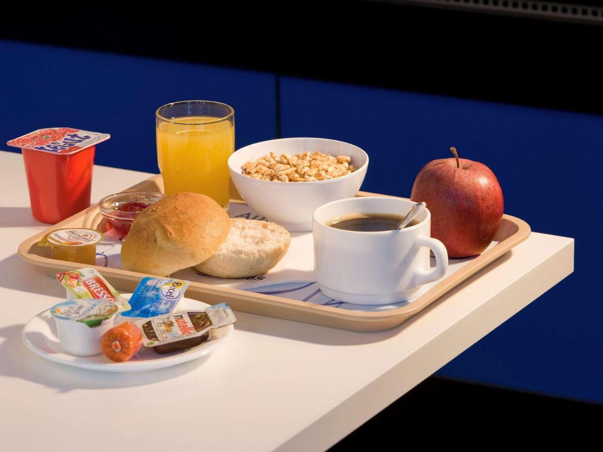 Ibis Budget 레이다 외부 사진